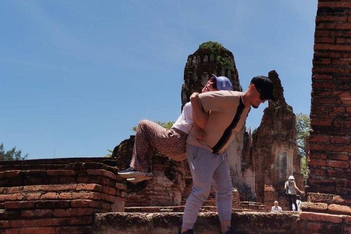 Ayutthaya Historical City & Ayothaya Floating Market Day Tour
