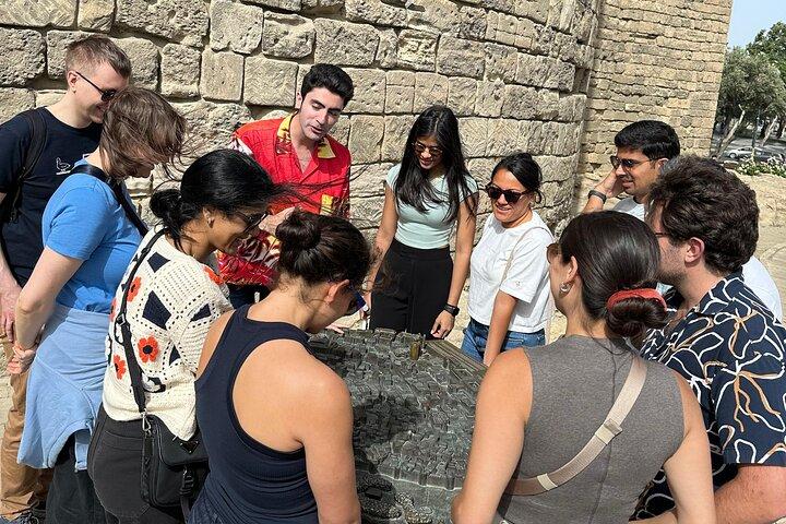 Coolest Baku Walking Tour