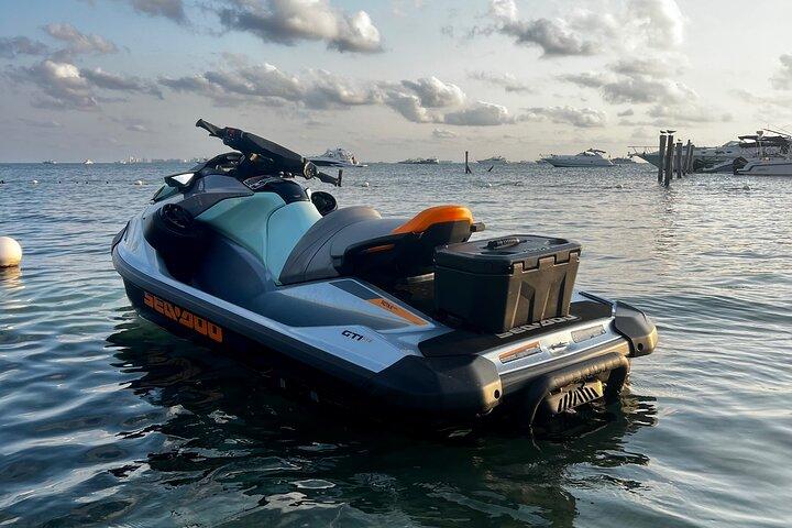 Jetski rental in Cancun