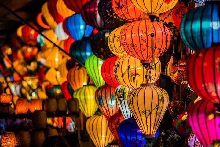 Experience Making Lantern with Happy Smile in Hoi An Old Town