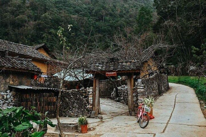 Best Choice Ha Giang Loop Car 3 Days 2 Nights Package Tour