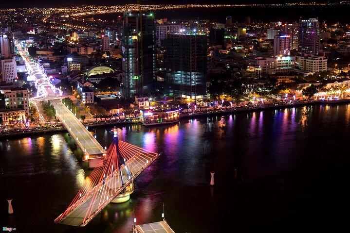 Discover Da Nang by Night: Han River & Dragon Bridge with Cruise