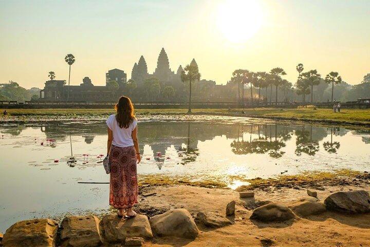 Full-Day Angkor Wat Sunrise and Sunset Private Tour