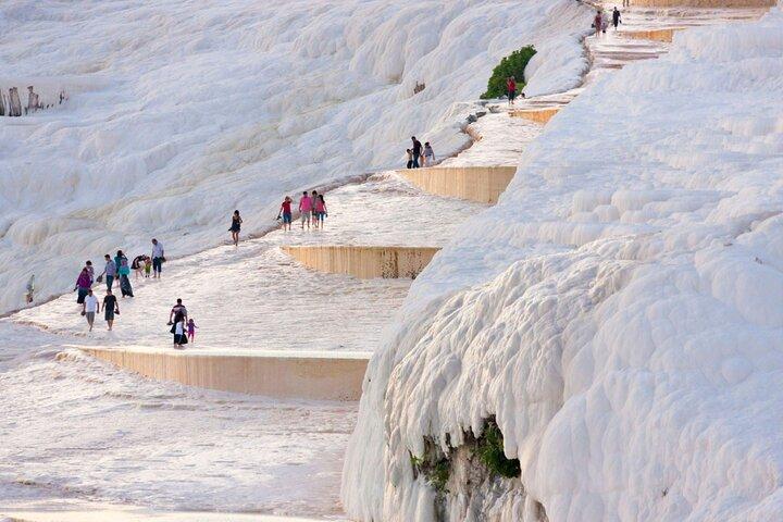 Pamukkale and Hierapolis Day Tour from Antalya with Lunch