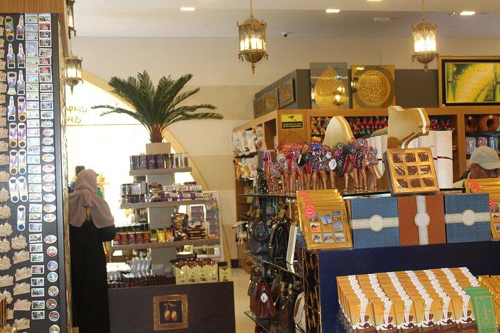 Private Sightseeing Tour in Abu Dhabi