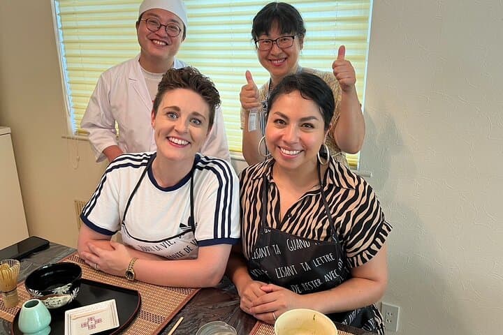 Tokyo Small-Group Ramen, Gyoza & Matcha Class with a Pro Chef