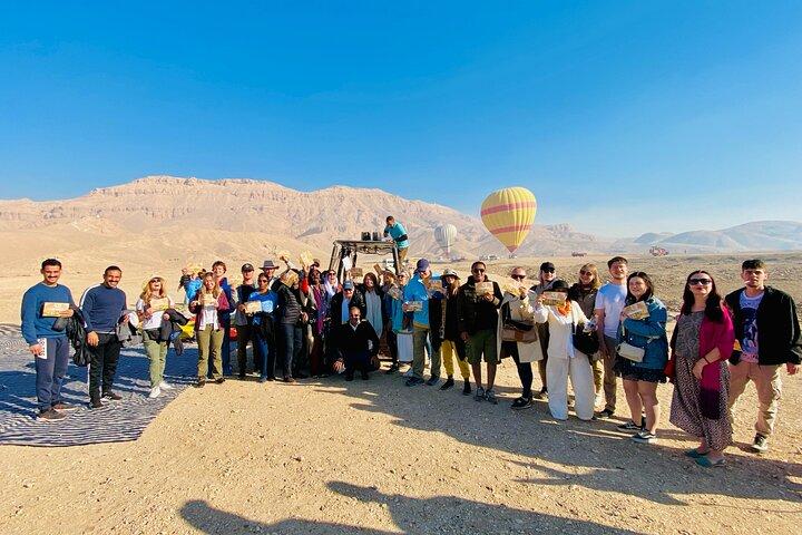 Sunrise Ballooning ride luxor with hotel pick up & drop off