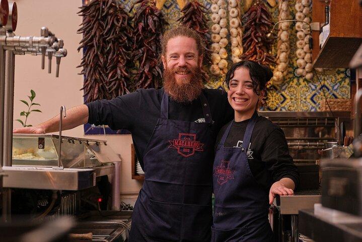 Malasaña Small Group Tapas Tour with Wine Tasting