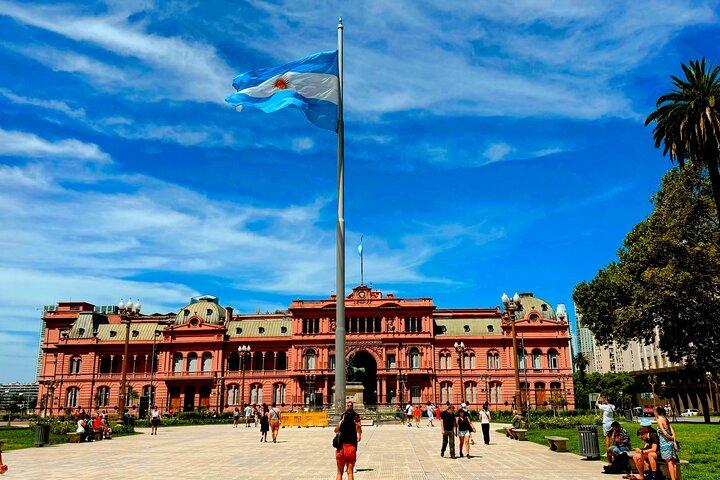 Premium Buenos Aires City Tour + Teatro Colon + El Ateneo