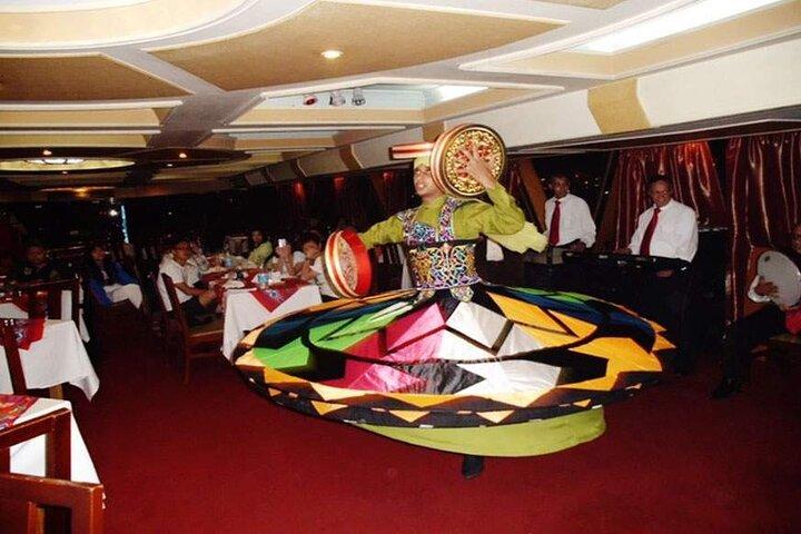 Cairo Night Cruise with Dinner