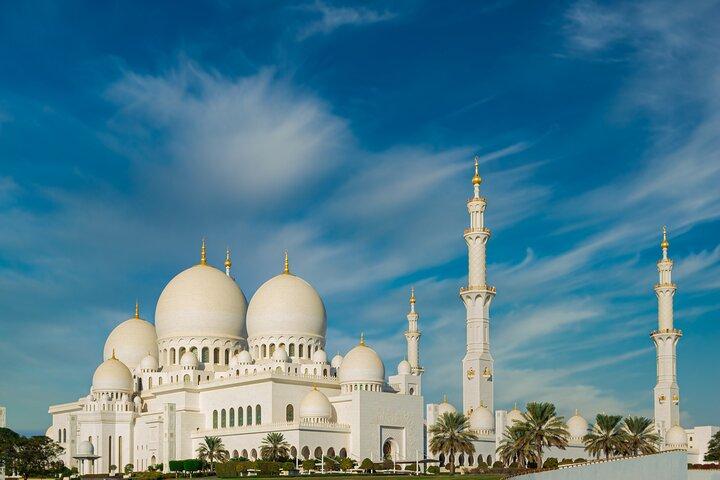 Abu Dhabi Adventure City Tour
