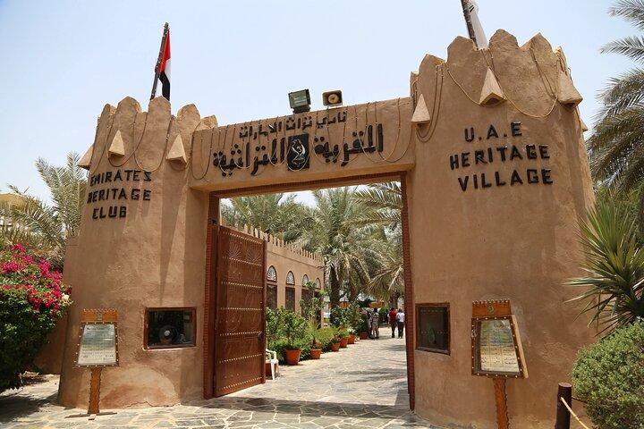 Abu Dhabi City Tour transfer from Dubai Shared Bus