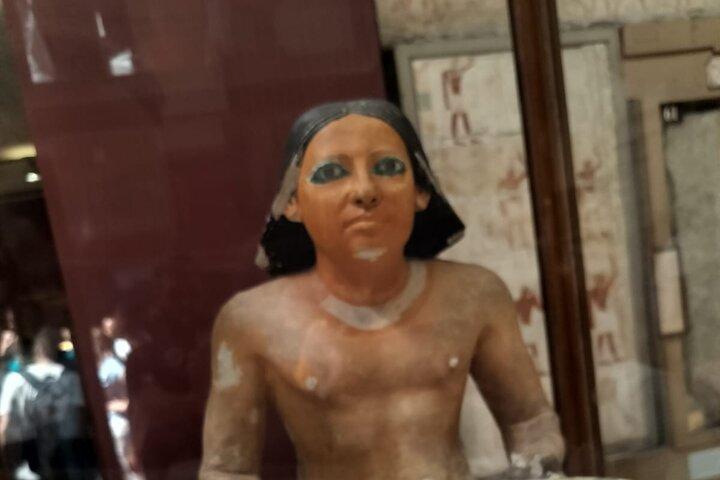 Cairo : Kings Tour to Giza Pyramids & Sphinx and Egyptian Museum