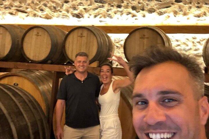 Santorini Wine Abundance : 4 Wineries & Greek Lunch