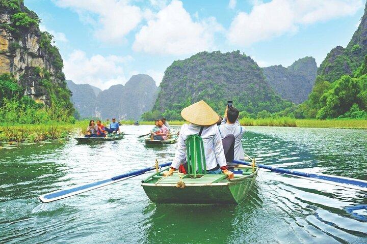 From Hanoi to Ninh Binh: Hoa Lu - Tam Coc/Trang An - Mua Cave