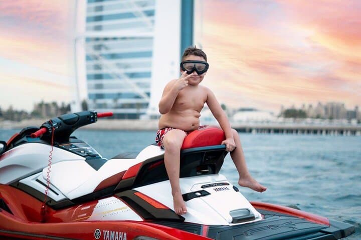 Dubai Luxury Jet Ski Adventure – Ride to Burj Al Arab