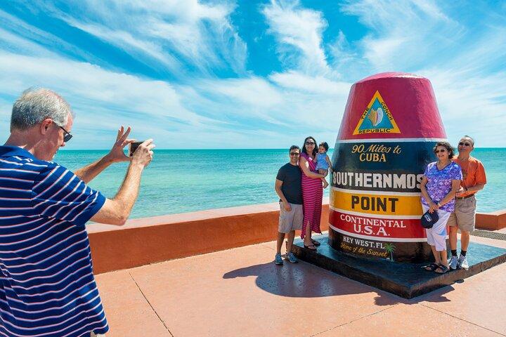 Miami to Key West Bus Tour with Narration