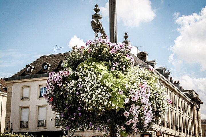 Reims Scavenger Hunt & Highlights Self-Guided Walking Tour