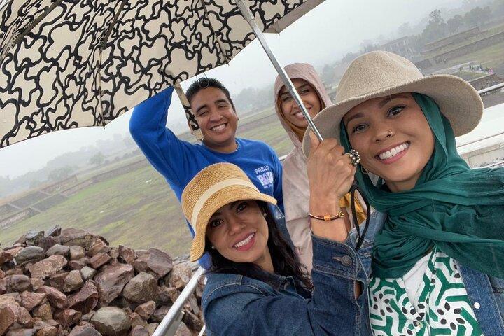 Private Tour: Teotihuacán Pyramids & Basilica of Guadeloupe