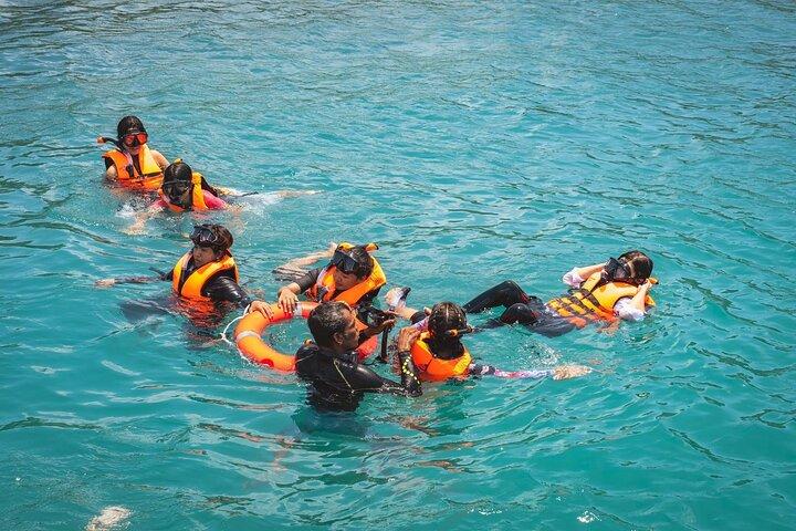 Luxury Floating Bar and Snorkeling at Koh Madsum