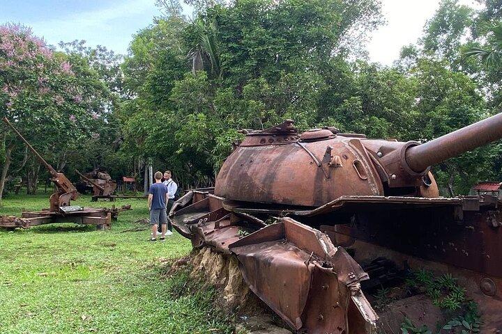 Siem Reap City Tour with War Museum and Killing Field