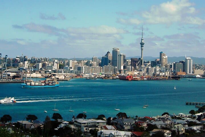 1 Night Auckland - Departure Option with Auckland Sightseeing