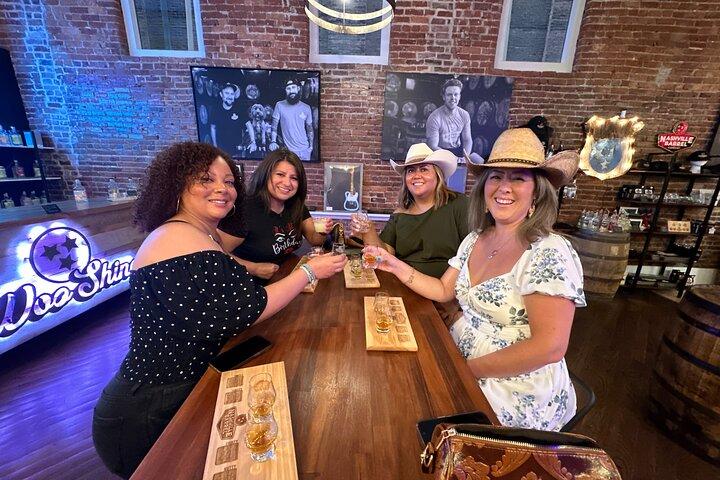 Bootleg and Barrels: Tennessee Whiskey Tasting Golf Cart Tour