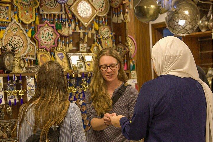VIP Tour to Giza Pyramids, Gem Museum and Khan with Lunch