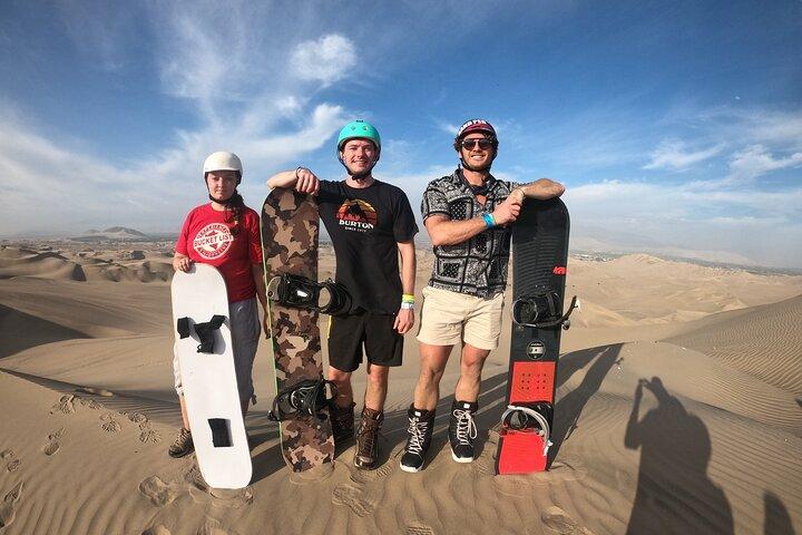 PRO Sandboarding/Skiing tour in Huacachina from Lima