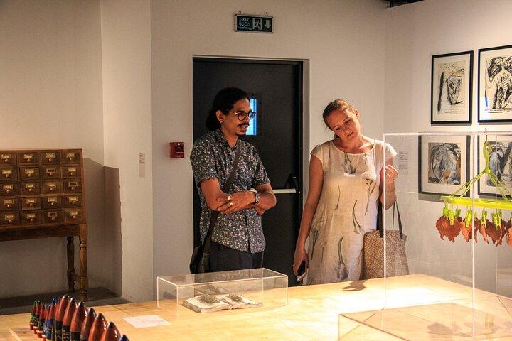 An Artist And Hearts In Colombo