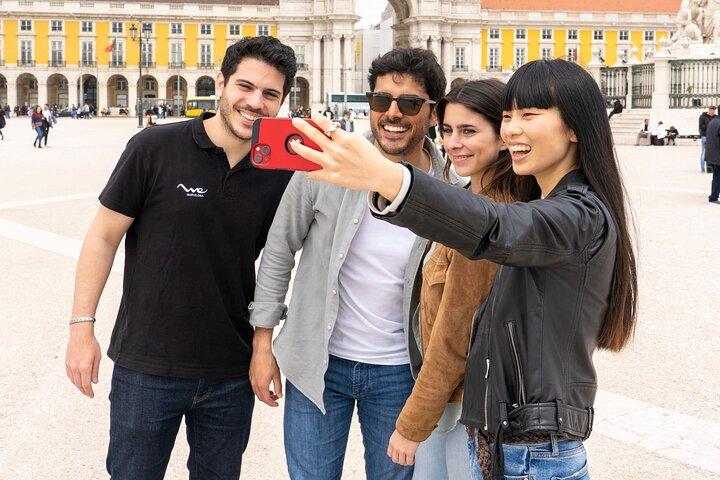 Lisbon Walking Tour: Belém Neighborhood, Tram & Boat Ride