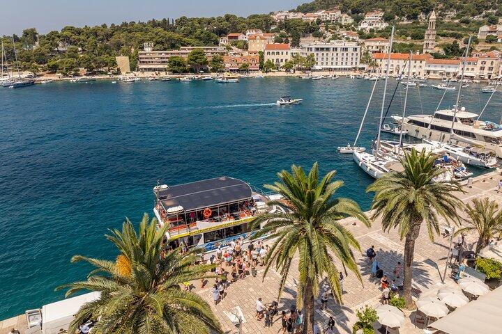 Split/Trogir: Hvar, Brač & Pakleni Cruise with Lunch and Drinks