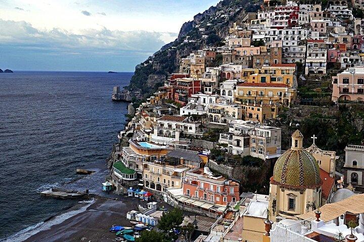 Positano: private transfer from Naples