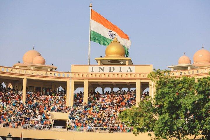 Amritsar: Wagah Border Flag-Lowering Ceremony Tour