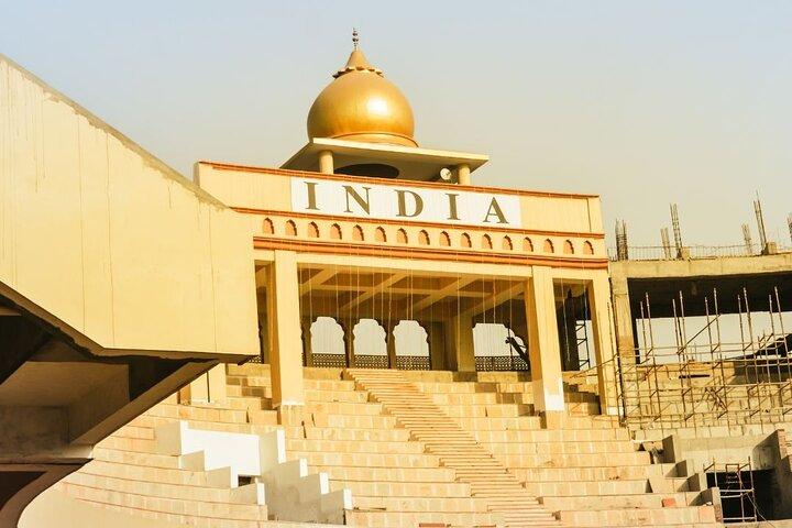 Amritsar: Wagah Border Flag-Lowering Ceremony Tour