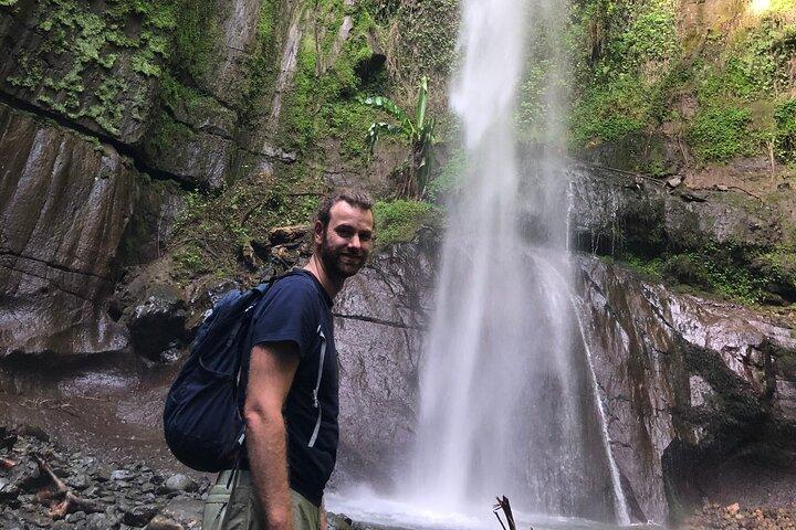 Arusha Full Day Tour to Waterfall and Coffee Tour