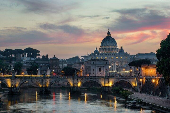 Private Vatican Evening: Museums & Sistine Chapel