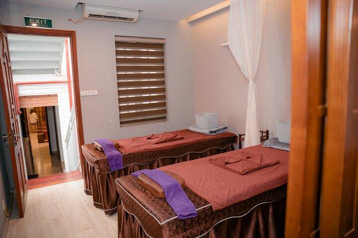 Hanoi Old Quarter : Lá Spa - 120' Body Massage & Hair Shampoo