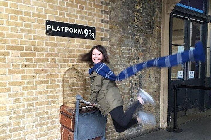 Harry Potter Locations and Inspirations Tour with Tower of London
