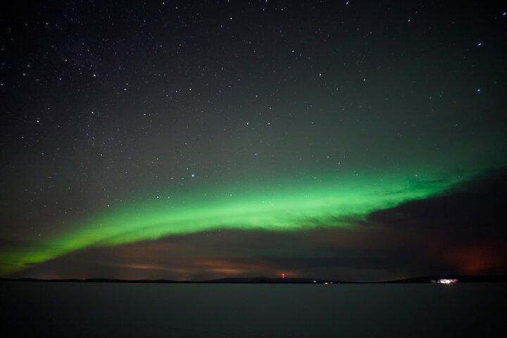 Rovaniemi – Real Northern Lights Hunting Experience (Small Group)
