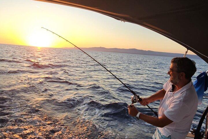 Islands full day tour with sailing experience