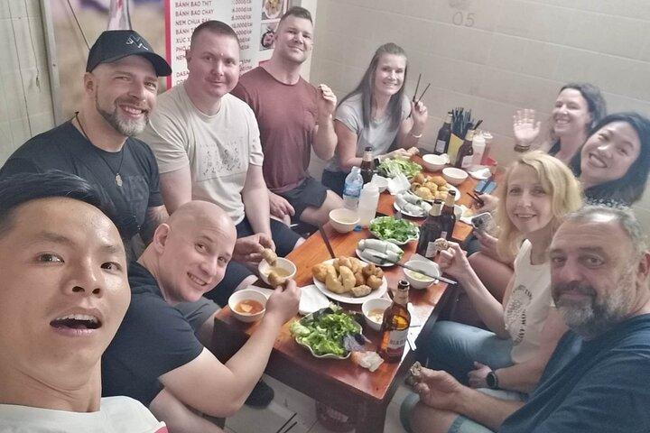 Private Street Food Walking Tour of Hanoi Old Quarter