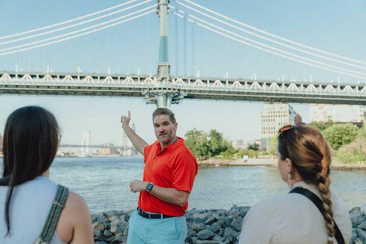 Brooklyn Bridge, Brooklyn Heights & DUMBO Walking Tour