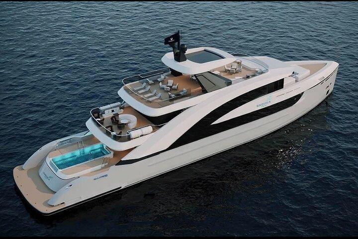 Halong Luxury Yacht Explore the breathtaking beauty Halong Bay