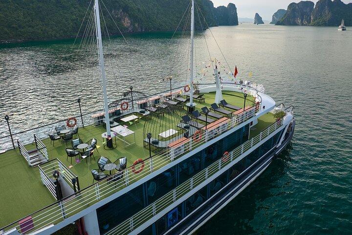 Halong Heritage Luxury Day Cruise-Buffet lunch&Limousine transfer