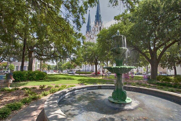 Kids Walking movie tour of Savannah