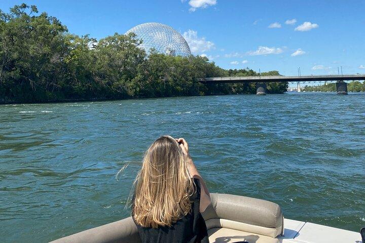 The Ultimate Montreal Boat Tour (1hrs)