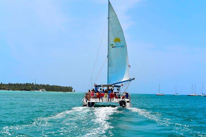 All-Inclusive Guided Tour to Saona Islands from Punta Cana