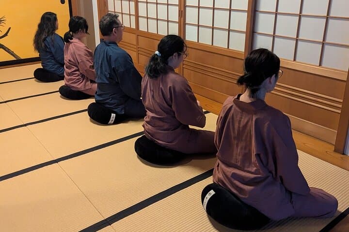 Private Zen Meditation in English in Shinjuku, Tokyo