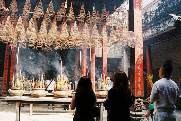 Ho Chi Minh City Tour by Motorbike Morning or Afternoon